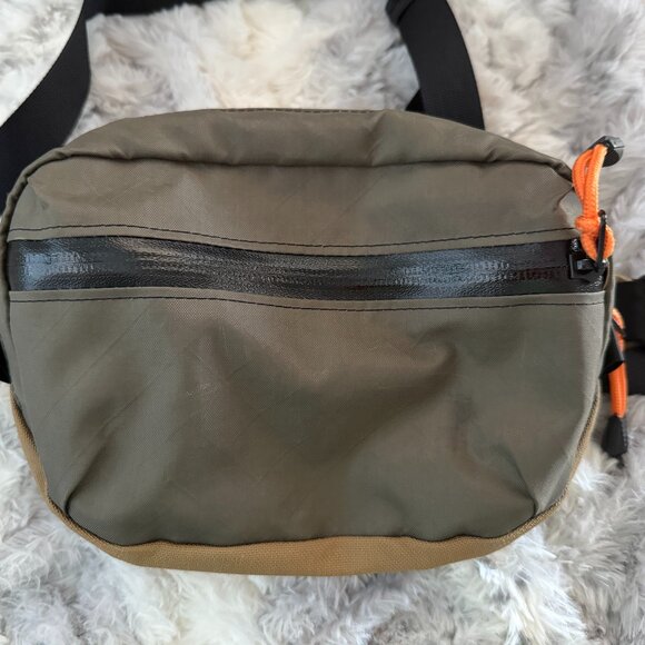 'The Orange Cat' Sling Bag in green and coyote x-pac, beautifully made pack - Picture 2 of 4